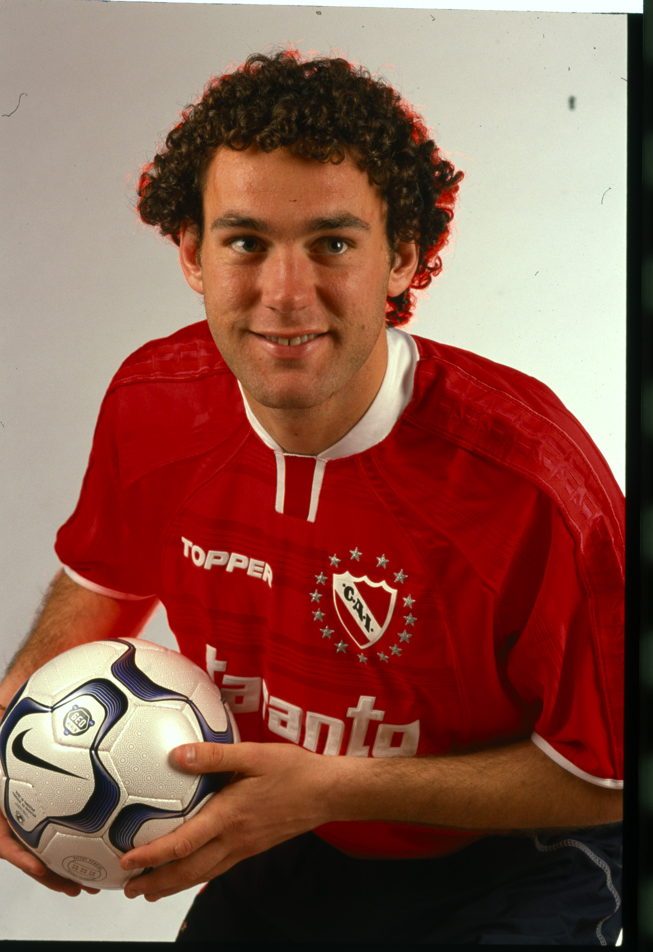 Resultado de imagen para gabriel milito independiente 2000