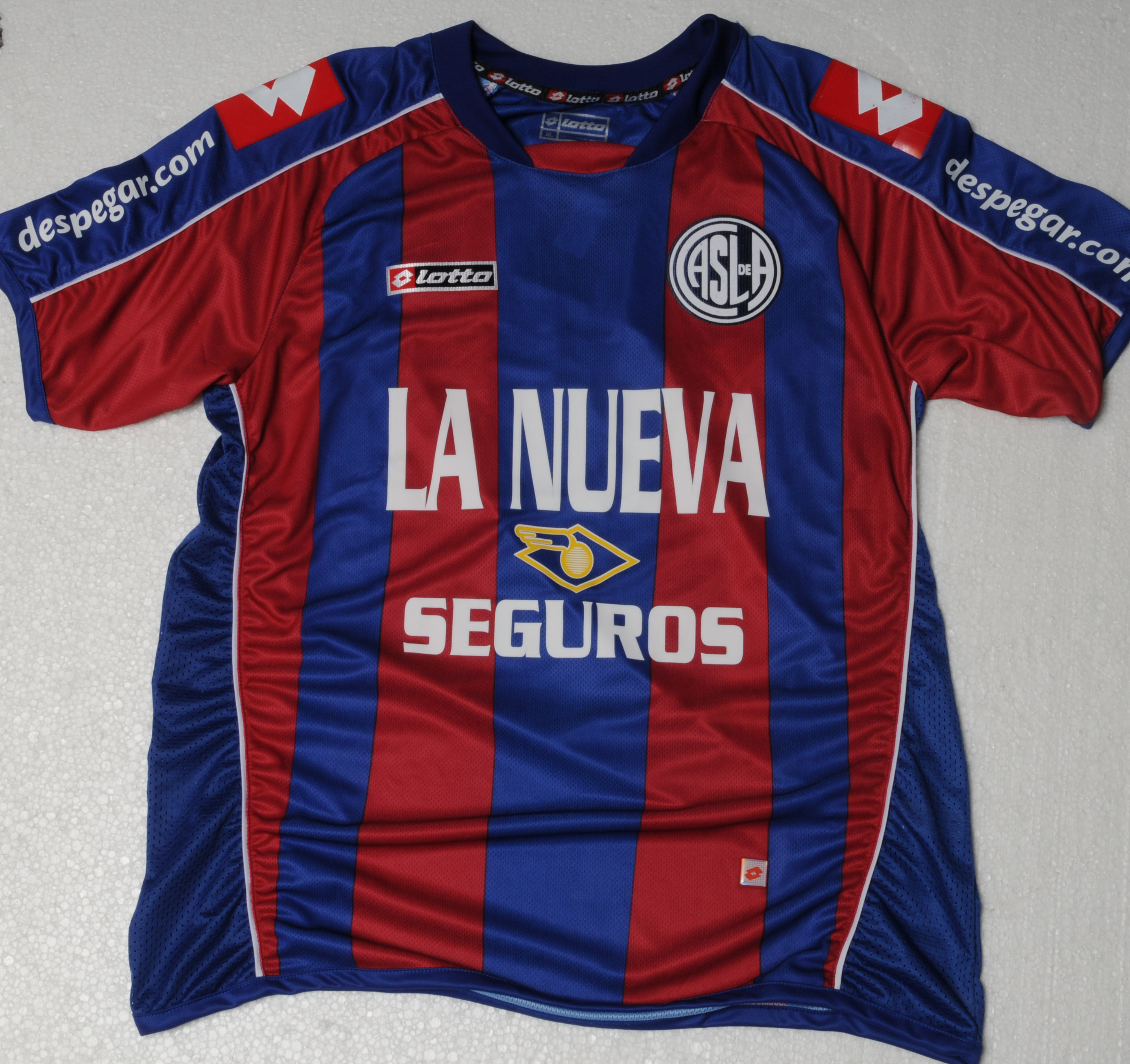 San Lorenzo estrena camiseta y nosotros te regalamos una