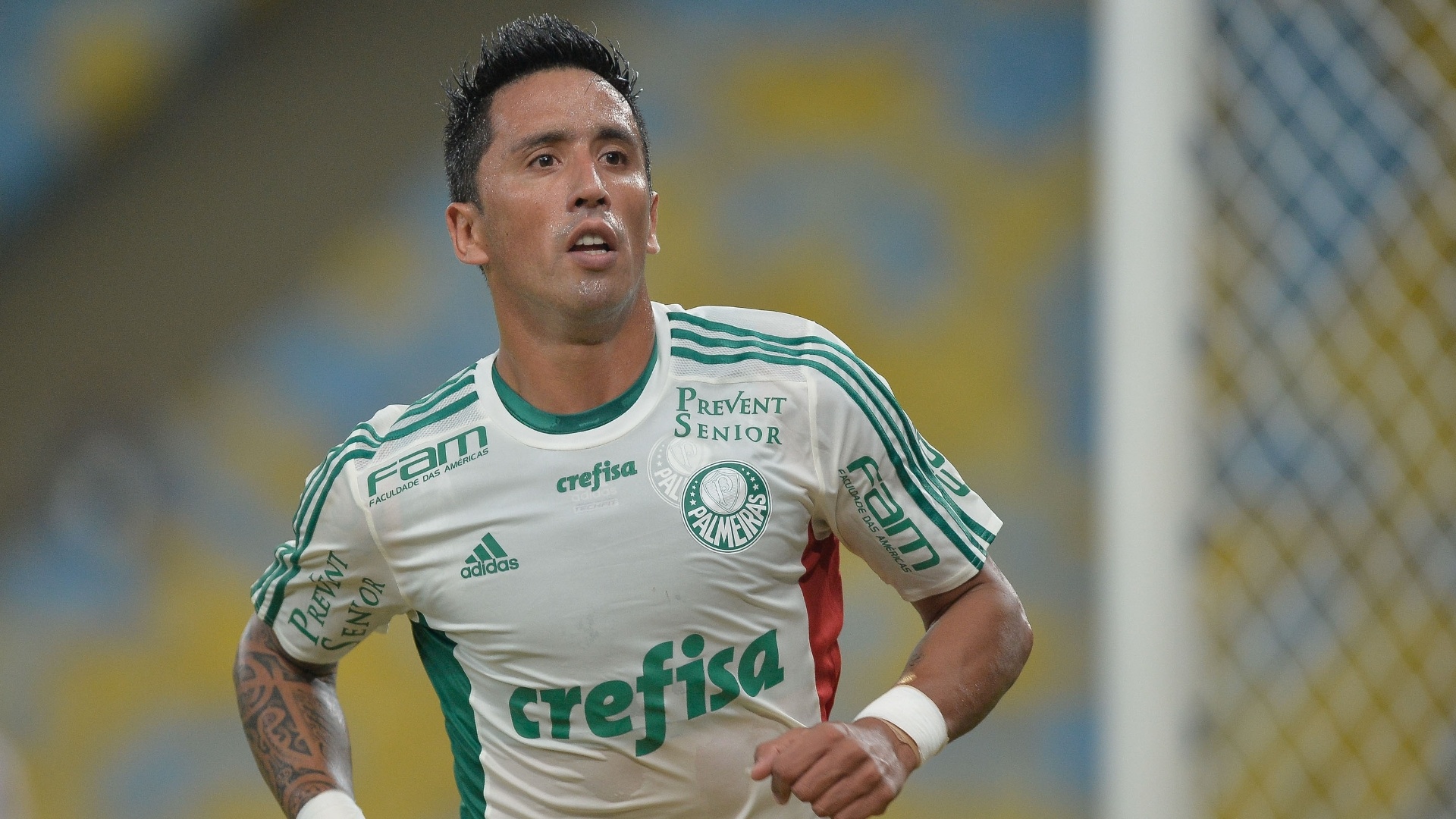 Lukas Barrios Lukas Barrios