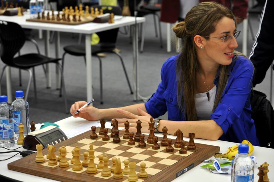 La campeona argentina de ajedrez renunció al Mundial