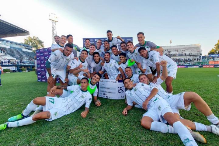 Dock Sud venció a Berazategui y se afirmó en la punta de la Primera C