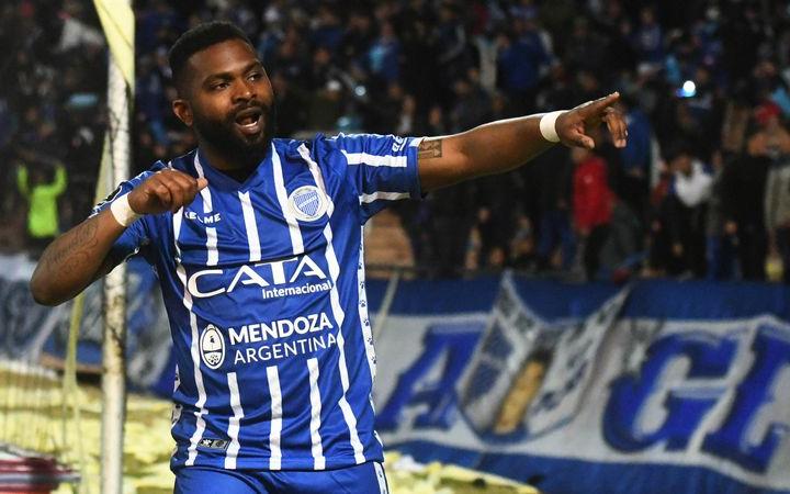 EN MEMORIA DEL MORRO: TRIUNFO DE GODOY CRUZ EN EL DEBUT DE ...