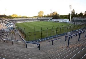 Gimnasia No Le Alquilara El Estadio A Estudiantes El Grafico