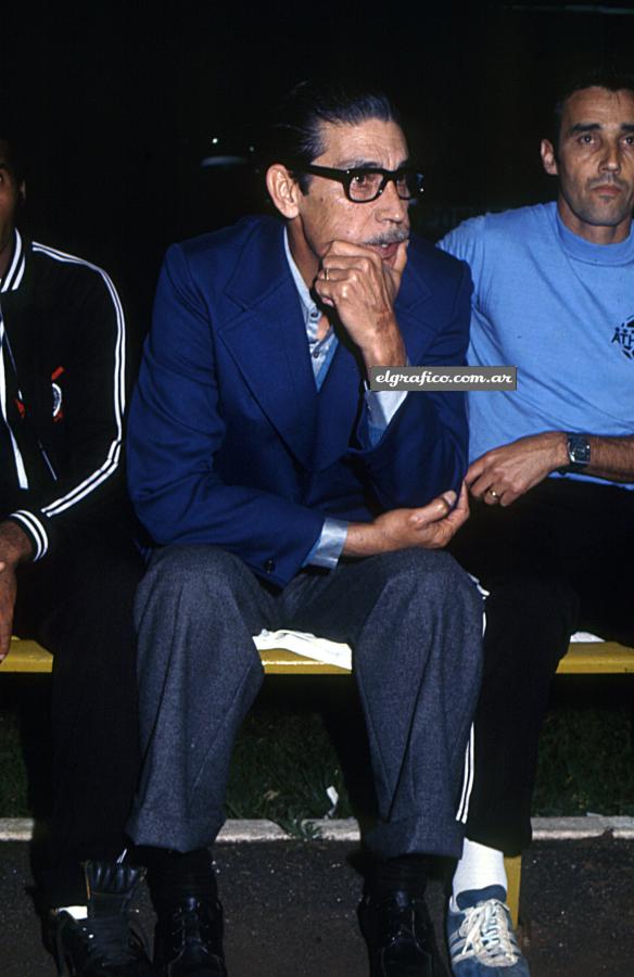 Imagen Osvaldo Brandao fue el técnico en la conquista del título del primer Nacional, en 1967. "Me asombraba su buen trato".