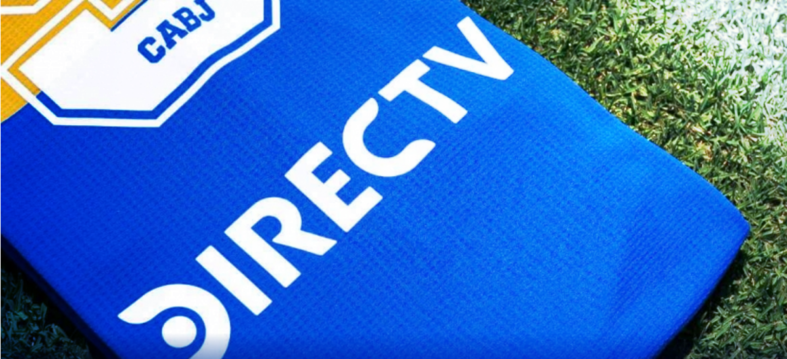 Imagen Directv presente en la espalda de la camiseta Xeneize.