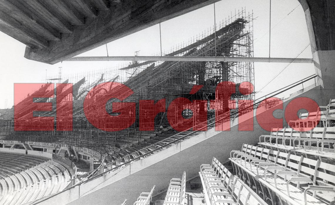 Reformas en el "monumental" para el mundial 78'. Otra mudanza de River.