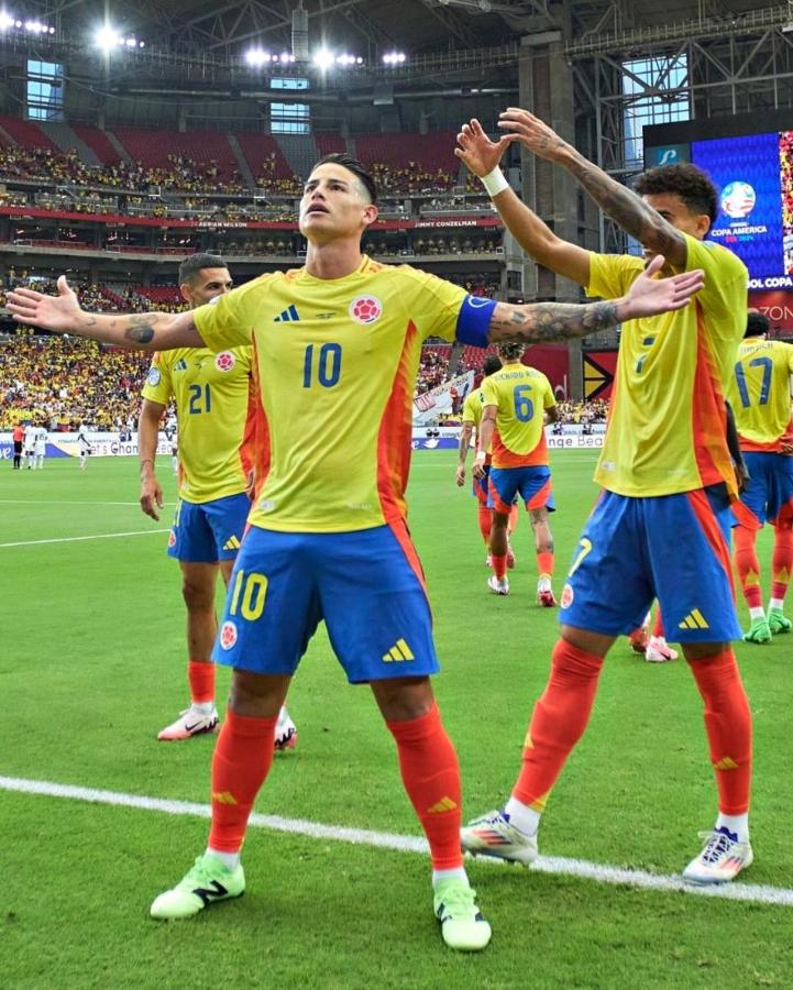 Imagen La corona al Rey: el gesto de Luis Díaz para James Rodríguez que demuestra su admiración.