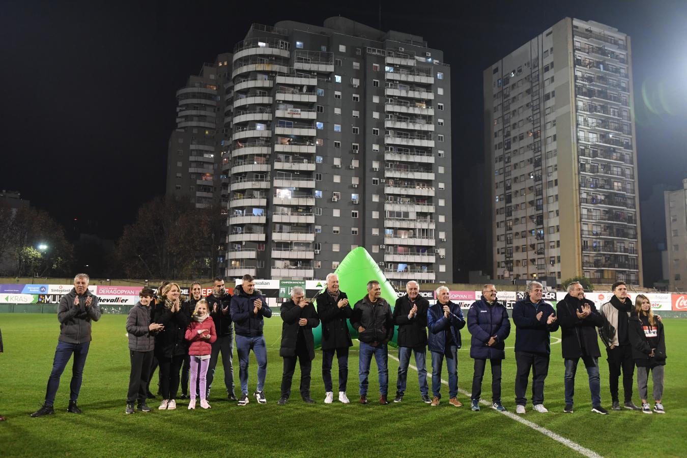 Caballito Te Quiero  CON DIFERENTES ACTIVIDADES COMENZARON LOS FESTEJOS  POR LOS 108 AÑOS DE FERRO CARRIL OESTE