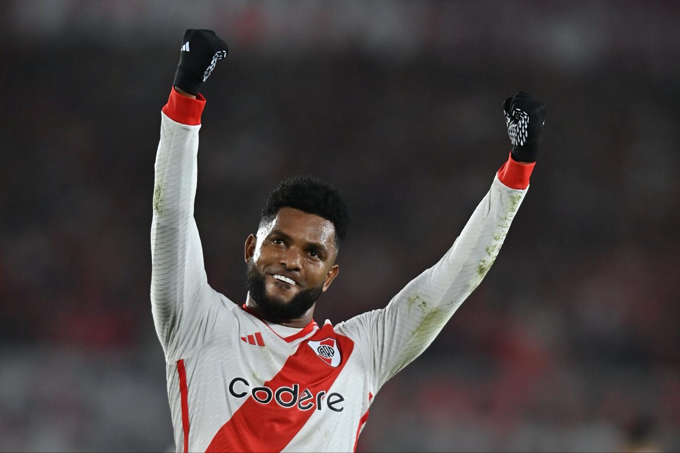 Imagen Miguel Borja llegó a River en 2022 por 8,6 M. Hoy su cláusula es de 4M.