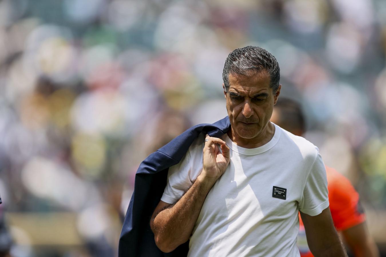Imagen Despedido. Renato Paiva dejó de ser el DT de Botafogo.