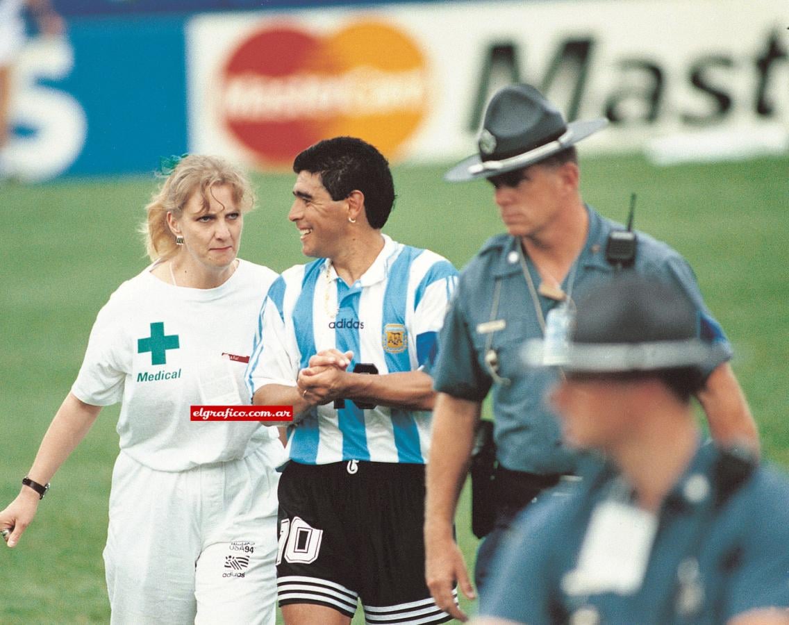 Imagen Con la enfermera en 1994.