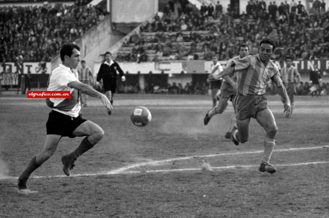 En River disputó un total de 229 partidos, convirtiendo 100 goles.