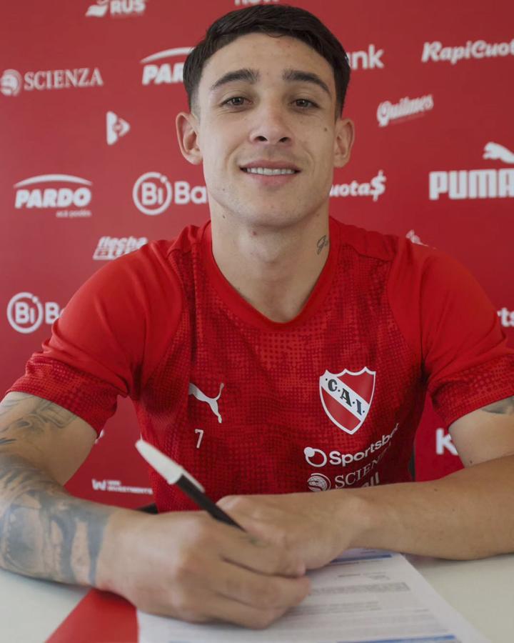Imagen Santiago Montiel extendió su contrato por un año con el Rojo.