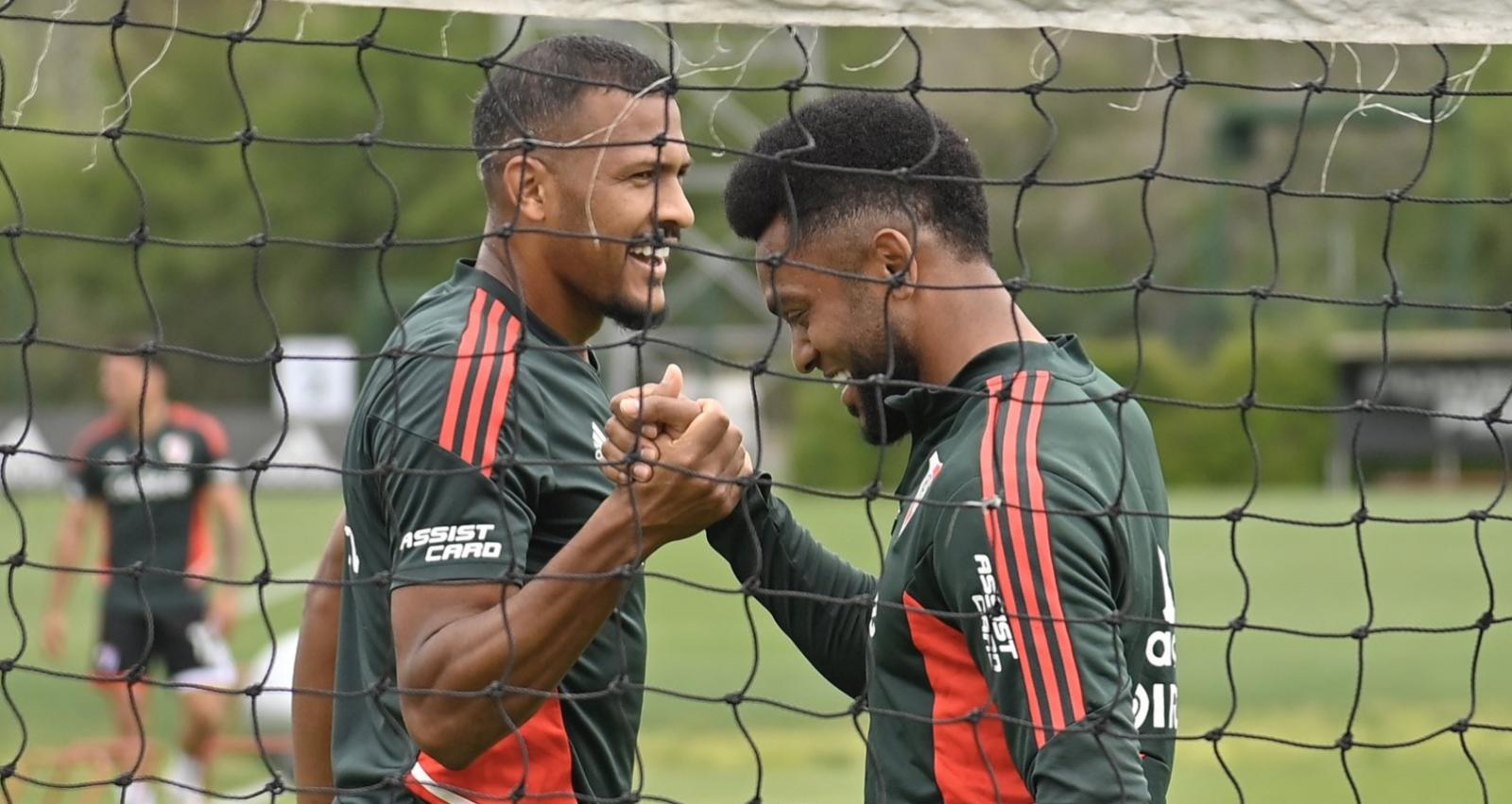 Imagen Miguel Borja y Salomón Rondón toman mate en las concentraciones, reveló el colombiano.