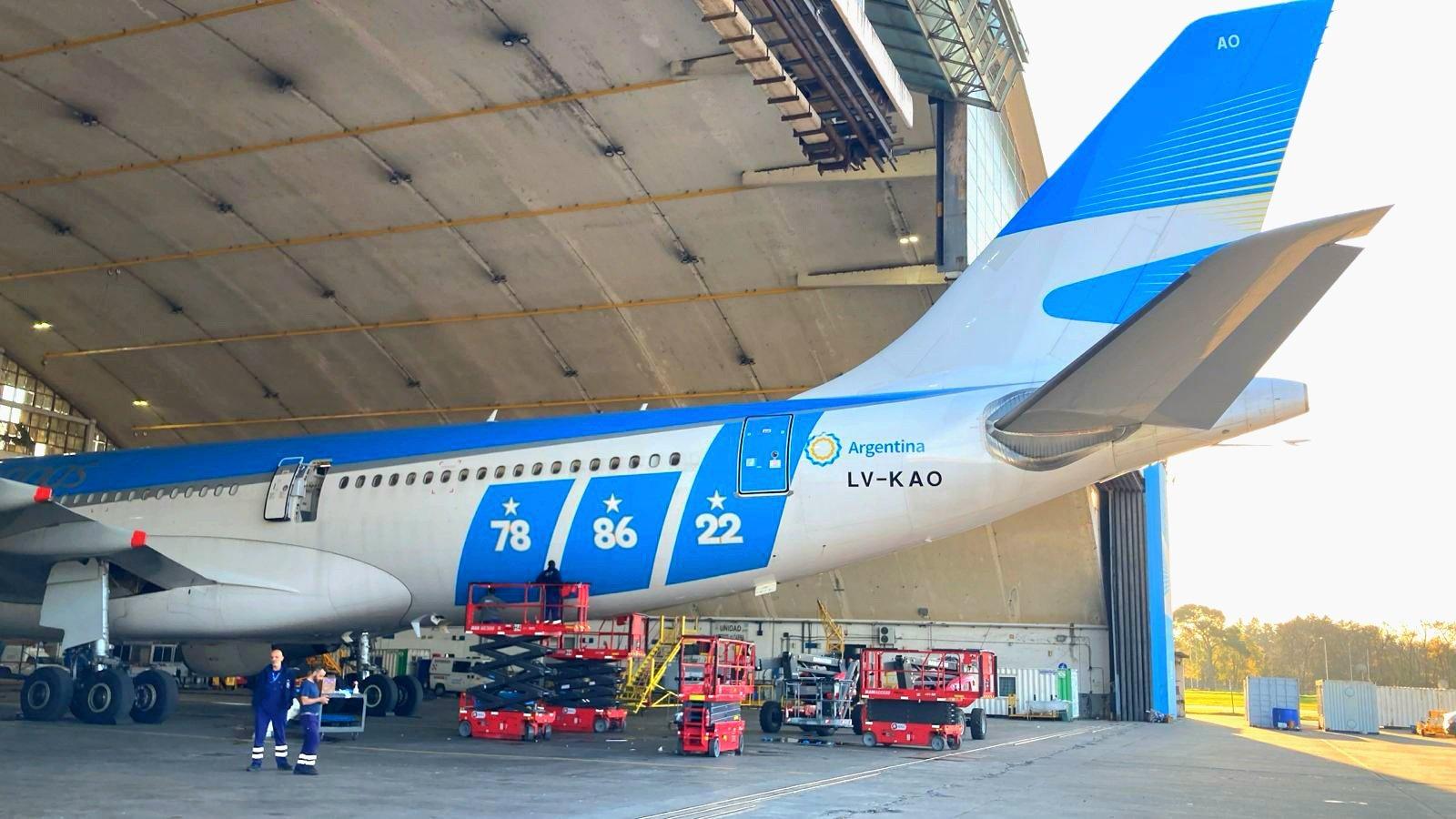Imagen El vuelo con los bicampeones llegaría a última hora de la tarde del lunes.