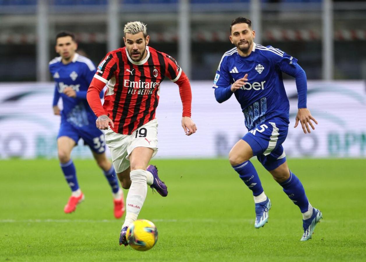 Imagen Milan y Como, por la liga de Italia, en Perth, Australia.