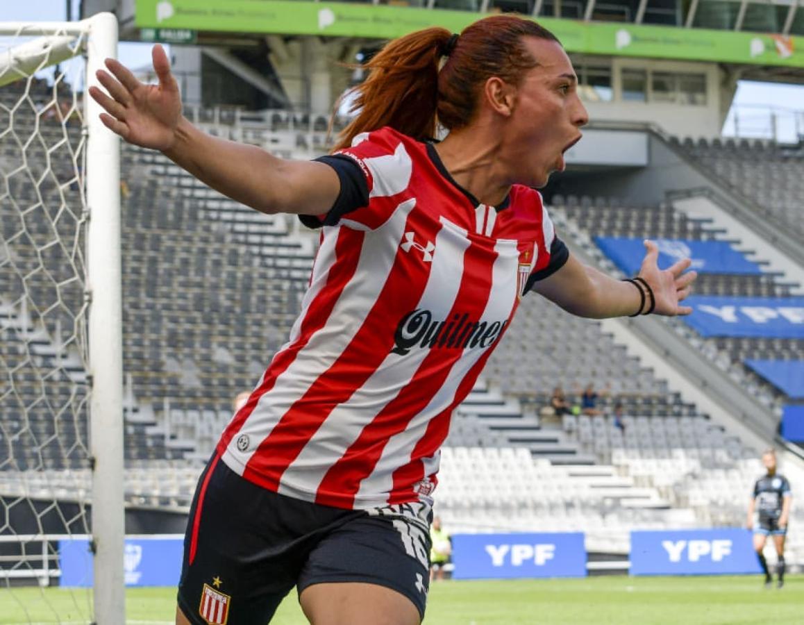 Imagen Mara festejando un gol con Estudiantes de La Plata, su actual club.