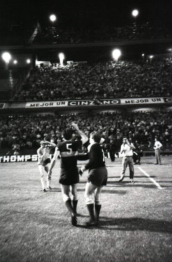 Imagen Surgido de las inferiores, Rattín vistió la camiseta de Boca en 382 partidos -todos como titular-, convirtió 28 goles y conquistó 4 títulos. (Foto: El Gráfico).