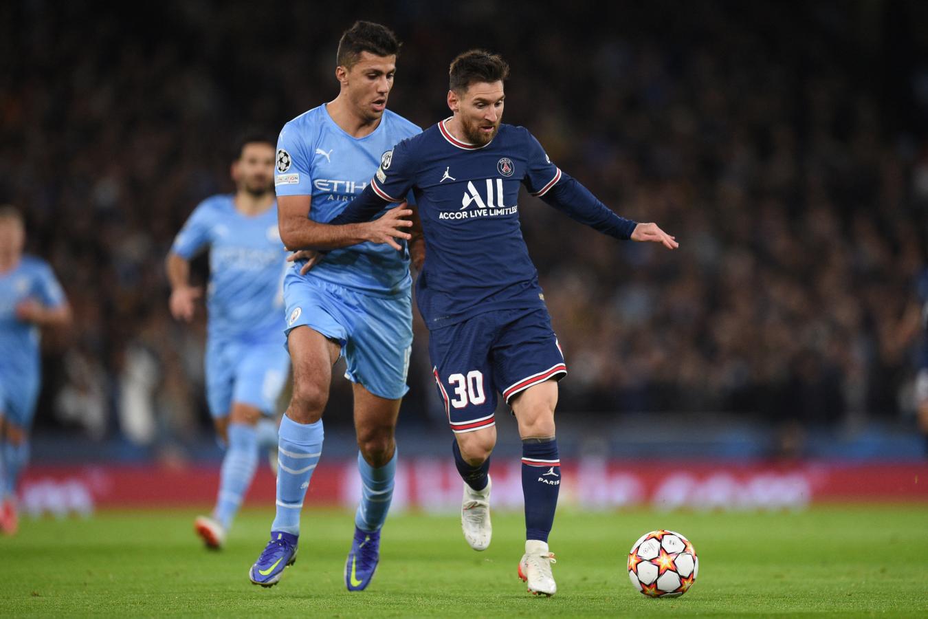 Imagen Leo Messi y Rodri se enfrentaron en la Champions League. Foto: AFP