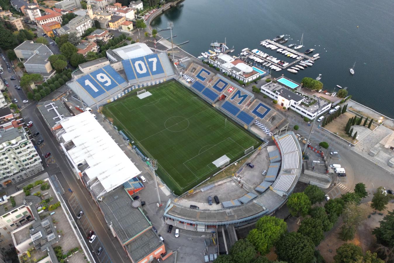 Imagen El estadio, a orillas del Lago de Como. Foto: AFP