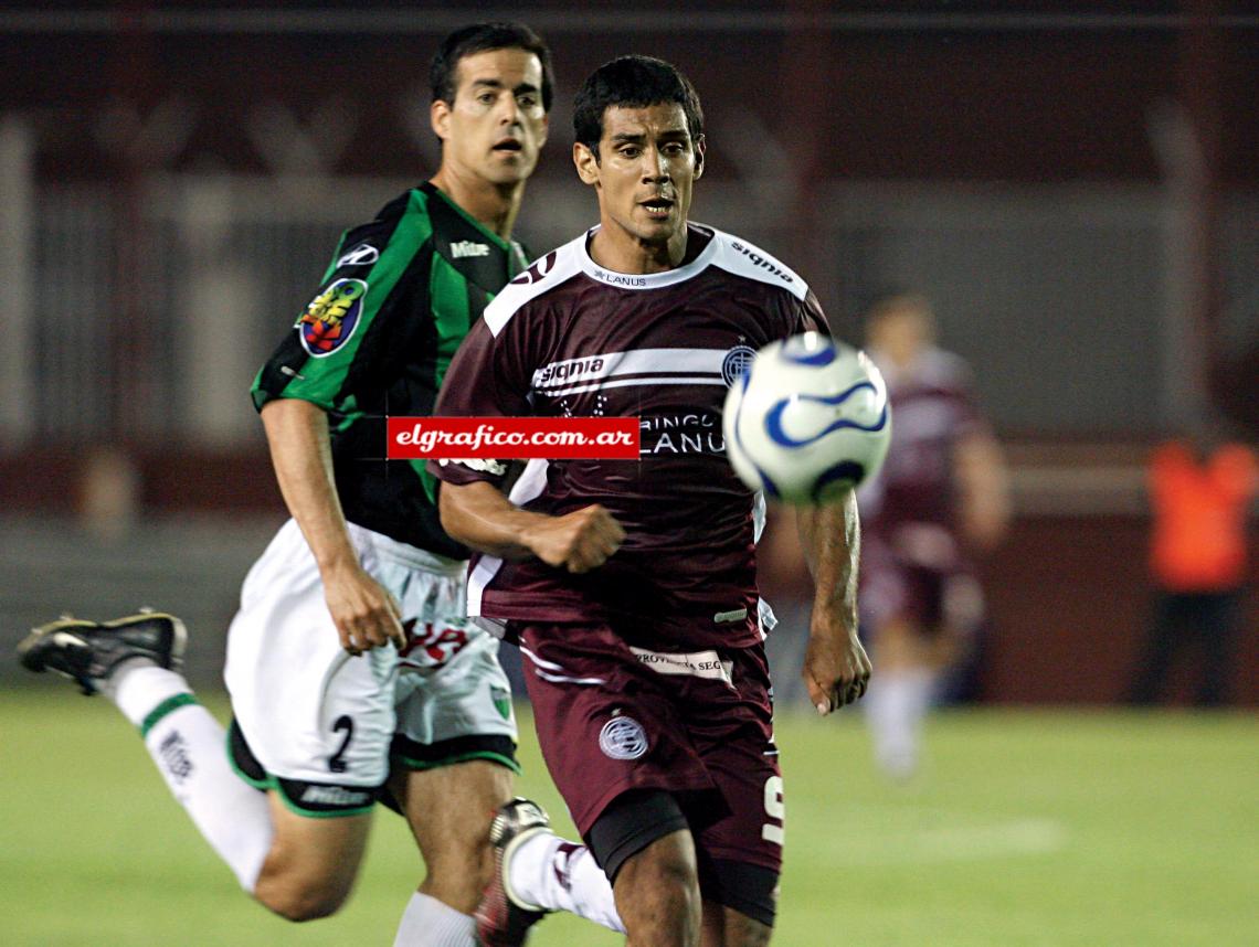 Imagen Toda la polenta de José Sand. Un goleador que también sabe jugar en equipo.