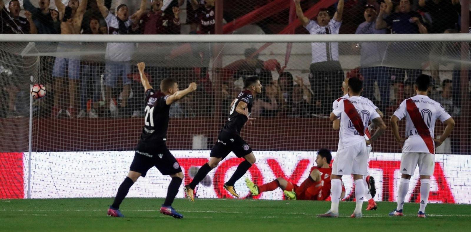 Imagen En 2017, Lanús eliminó a River en la Libertadores y luego perdió la final con Gremio