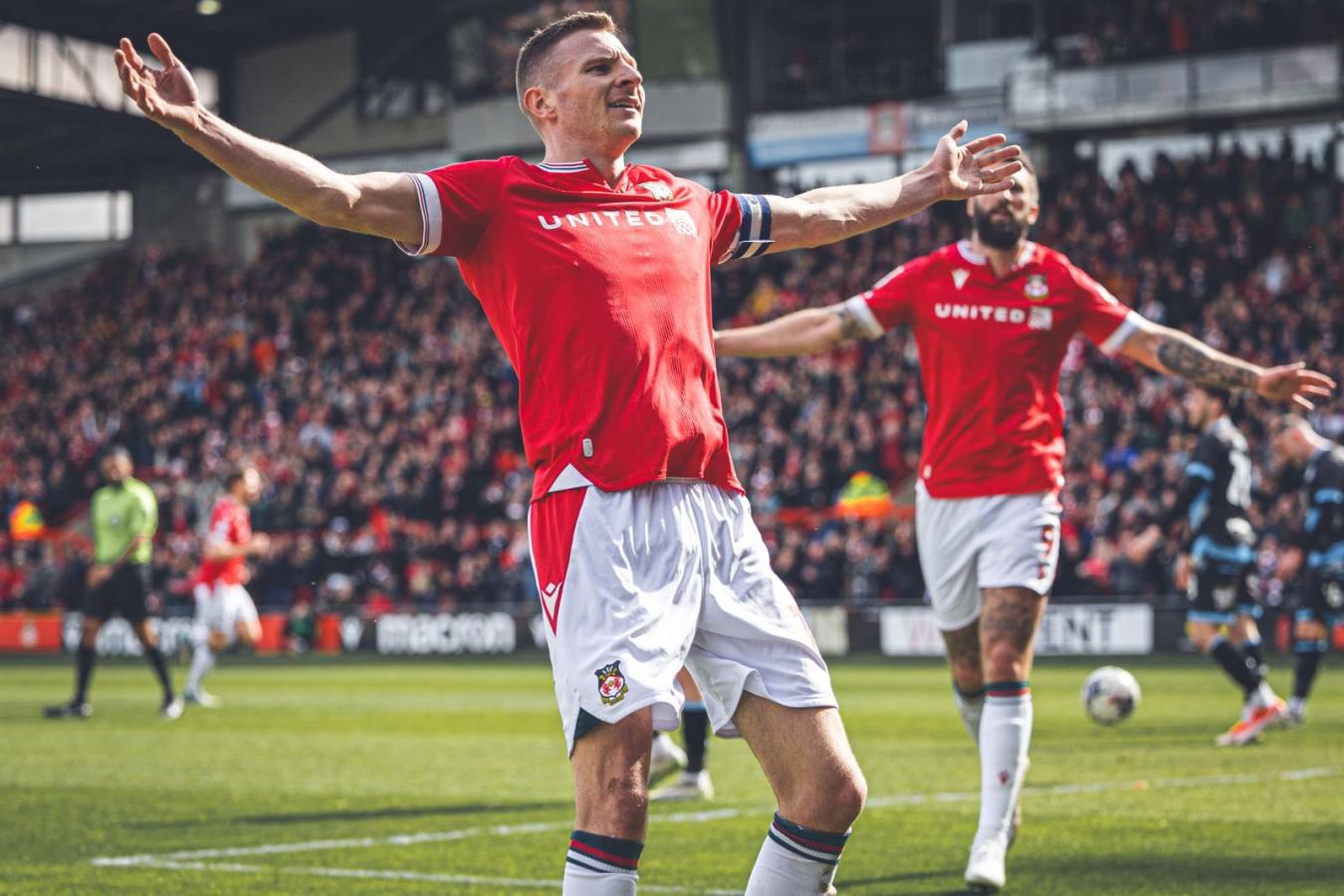 Imagen Súper Paul Mullin ya superó la barrera de los 100 goles en Wrexham.