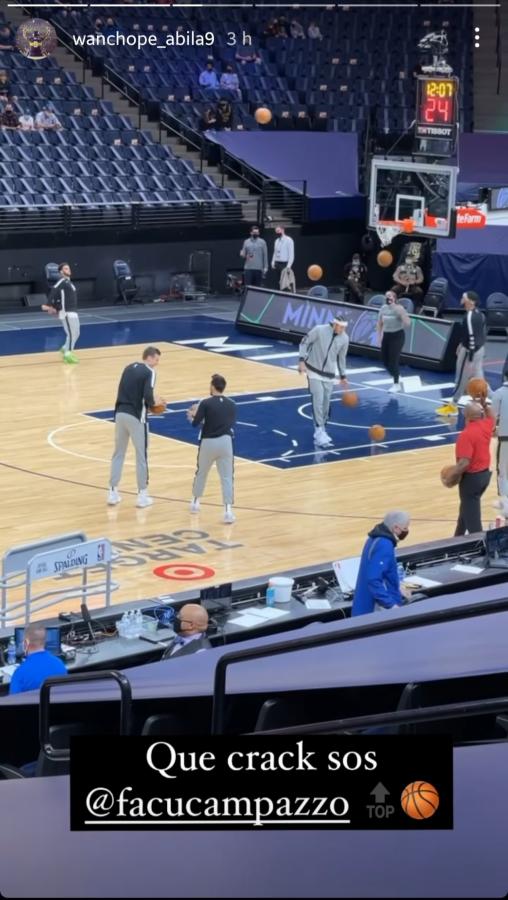 Imagen Wanchope Ábila alentando a su compatriota Campazzo desde la platea del