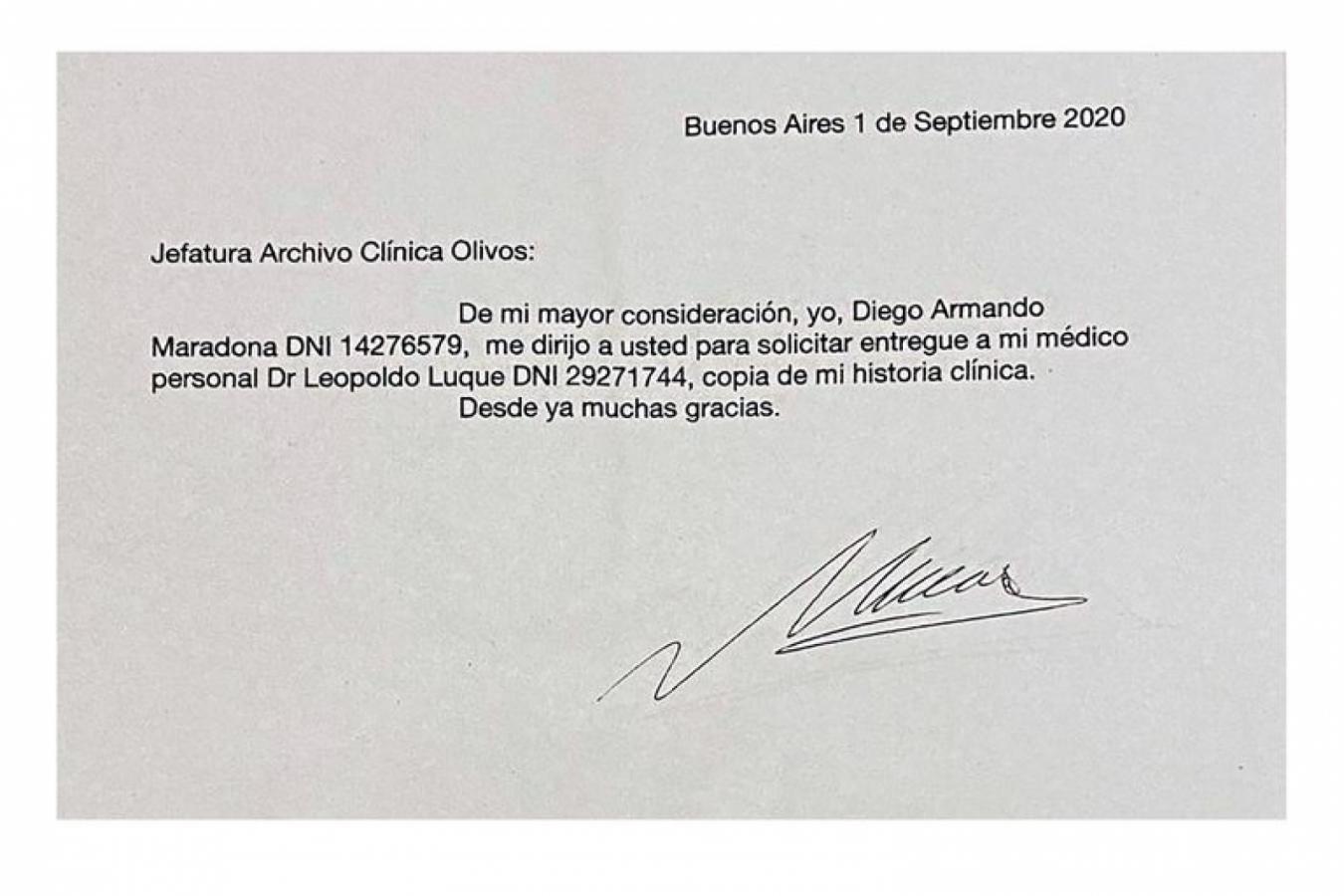 Imagen El pedido de la historia con la firma que falsificó Luque.