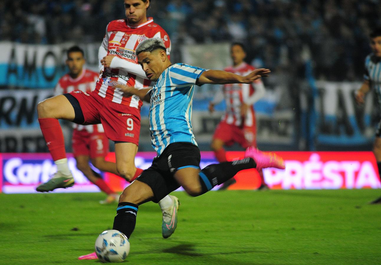 Imagen Maximiliano Salas marcó el gol de Racing.