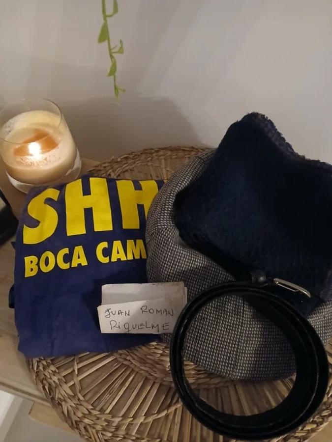 Imagen El papel que apareció con el nombre de Juan Román Riquelme.