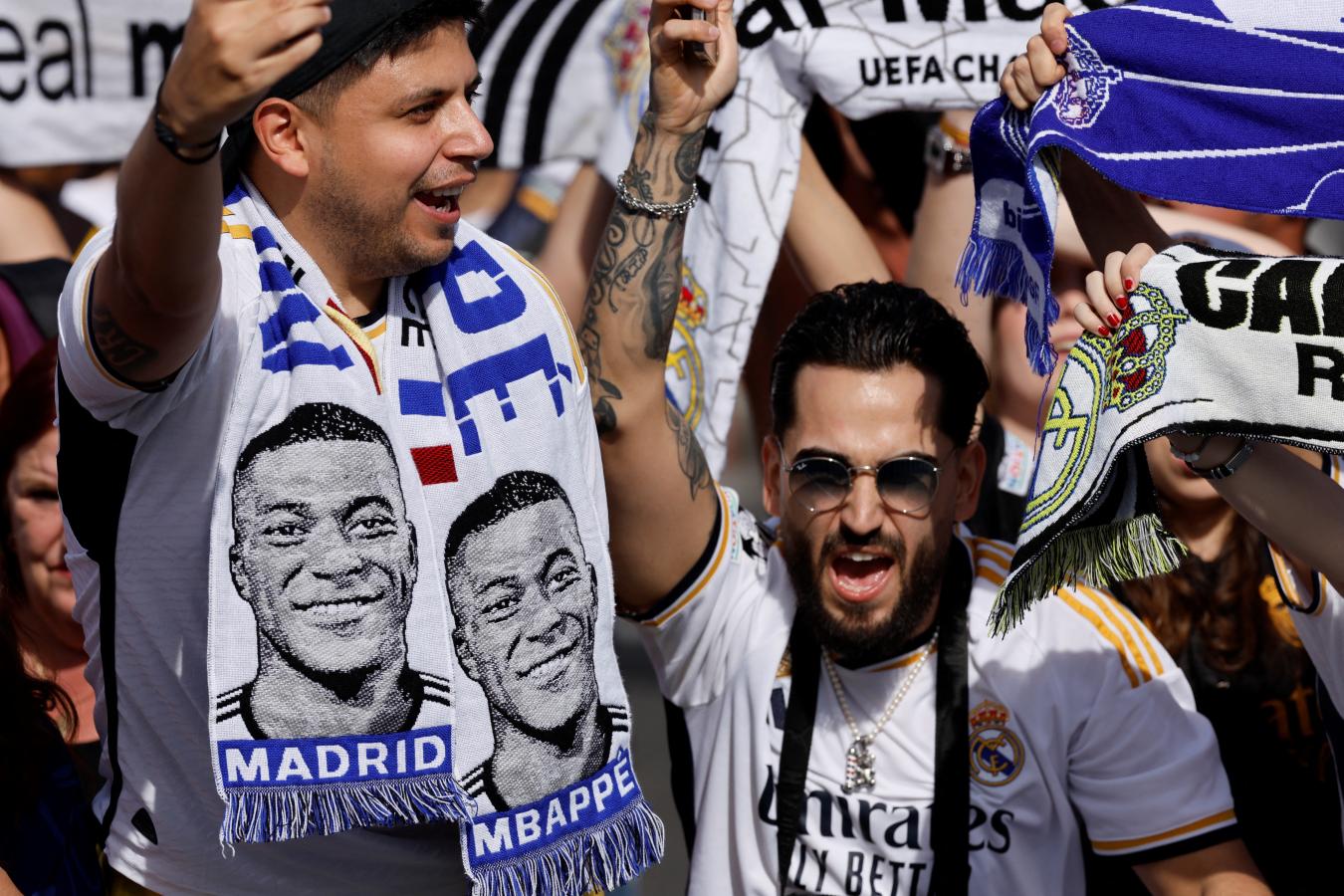 Imagen Los hinchas de Real Madrid ya sienten a Mbappé como propio.