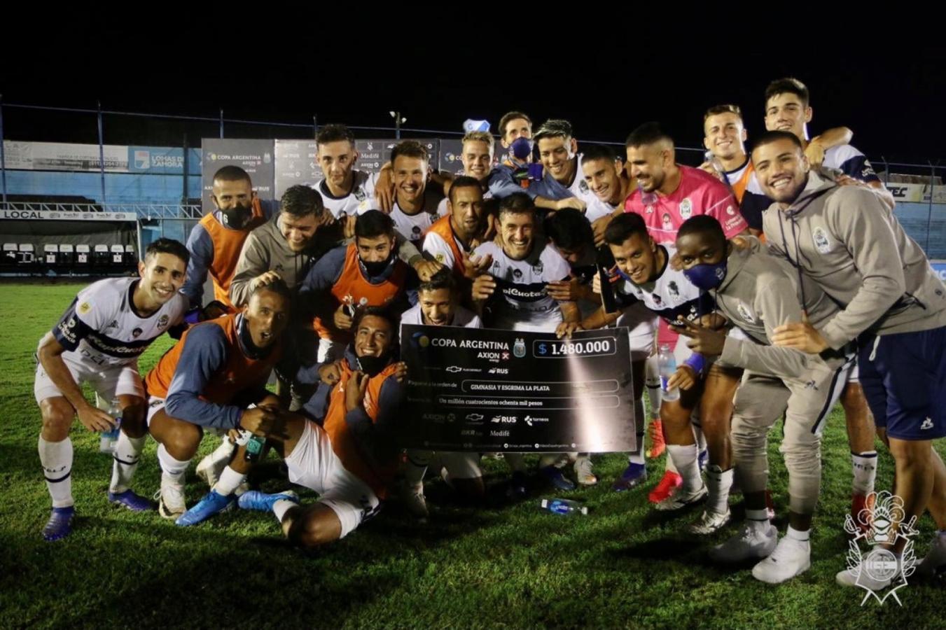 Imagen Gimnasia avanzó en la Copa Argentina (@gimnasiaoficial)
