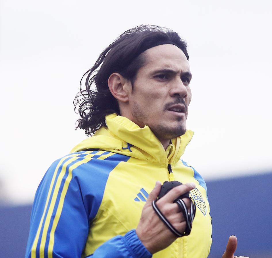 Imagen A pesar de entrenarse diferenciado, Cavani estaría contra Vélez.