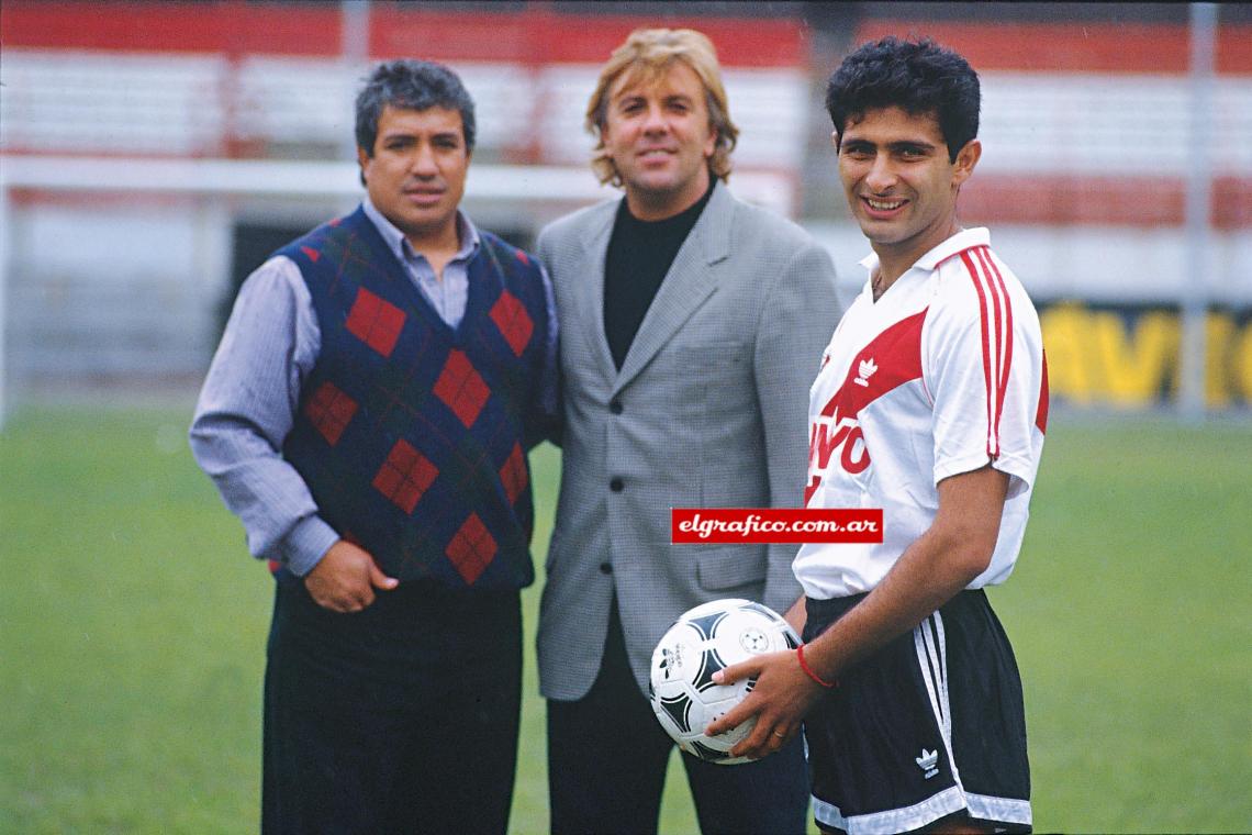Imagen Herencia. En 1994, El Gráfico lo junto con dos cinco emblemáticos: Merlo y Gallego.