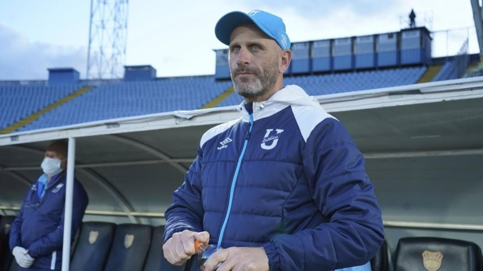 Imagen Universidad Católica, el club en el que comenzó su carrera como entrenador de profesionales.