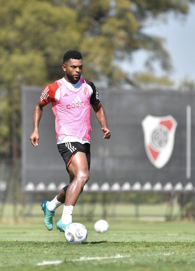 Imagen Miguel Borja regresaría al equipo titular en River.