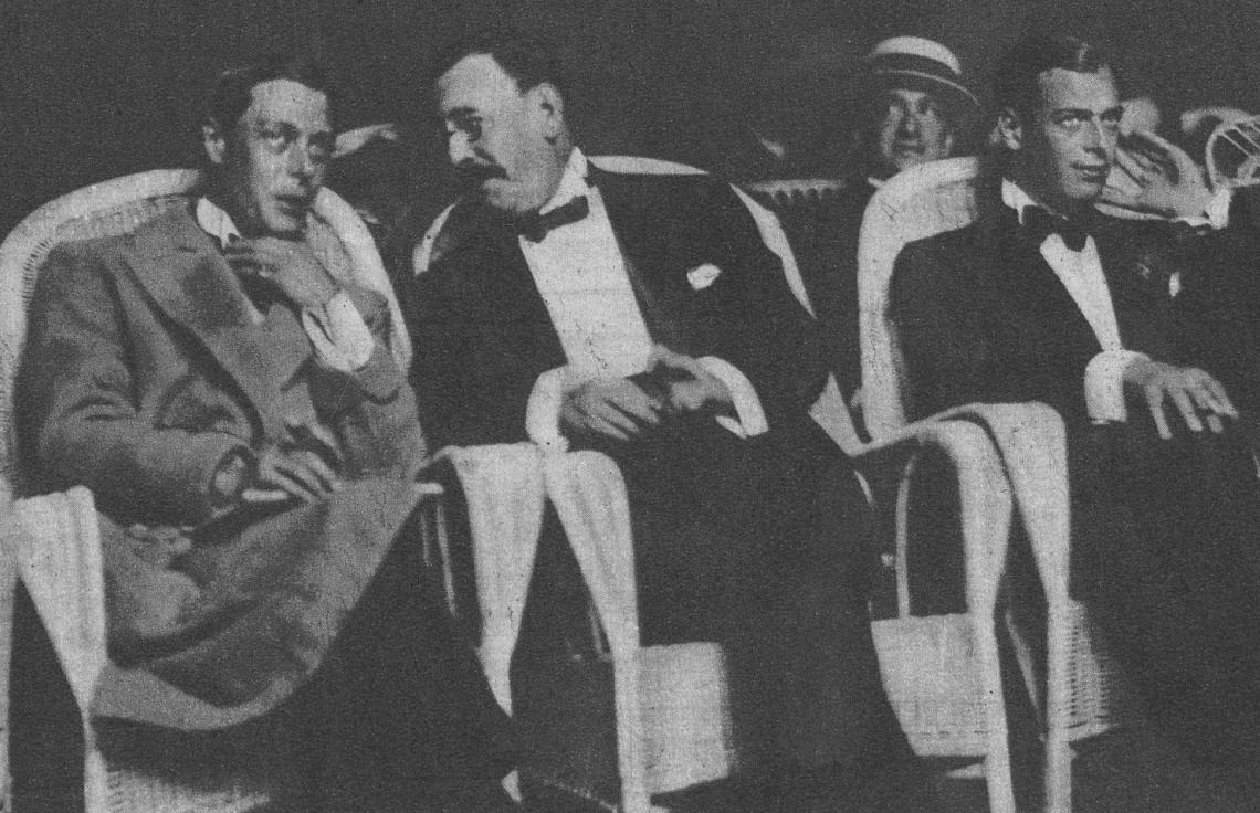 El Duque de Windsor, descendiente de Jorge IV, también es gran sportsman. La foto fue sacada mientras presenciaba en Buenos Aires el match Suárez-Loayza.