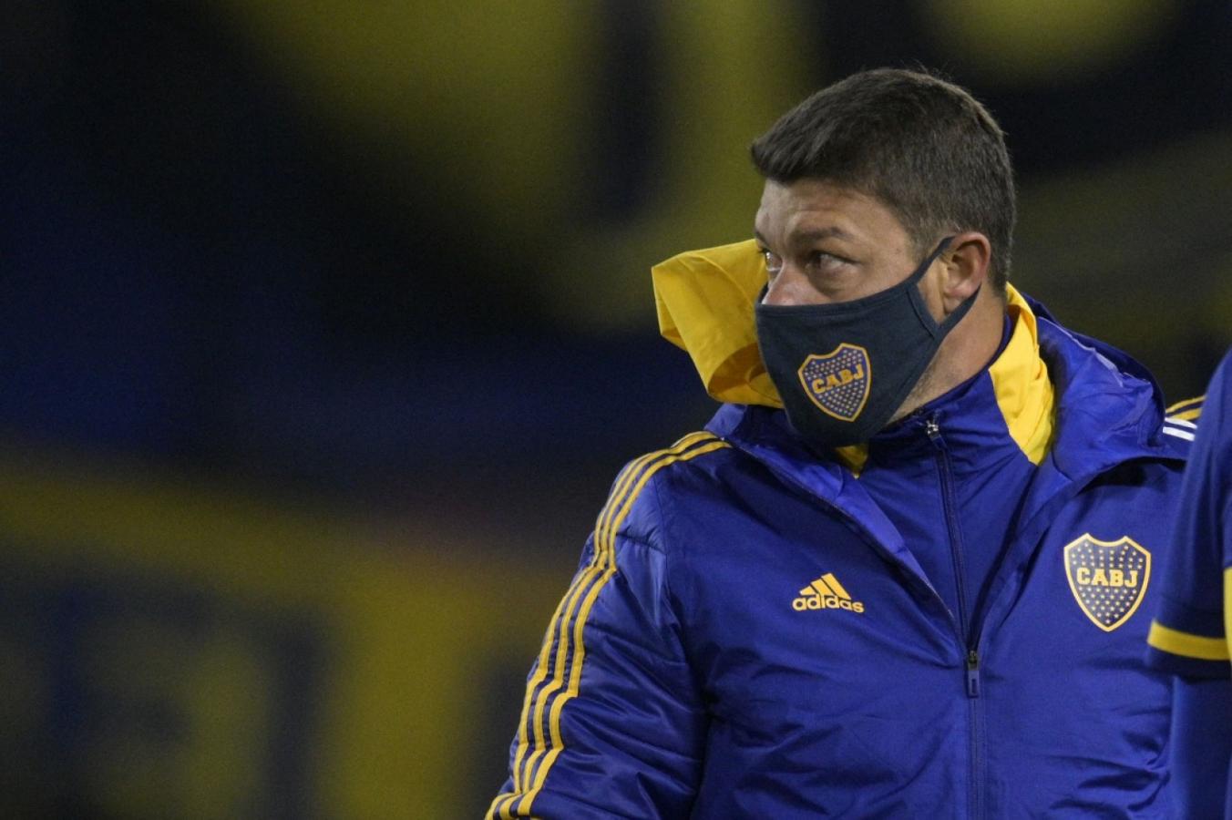 Battaglia se hará cargo del equipo hasta fin de año.