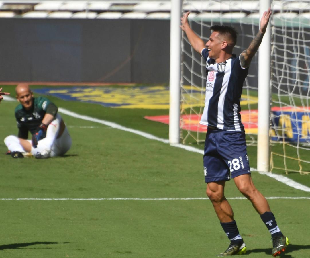 Imagen Uno festeja, otro sufre. Talleres