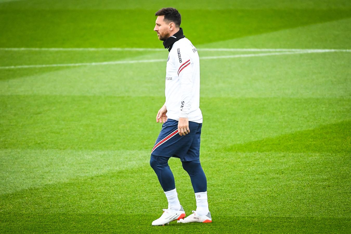 Messi se movió sin problemas en el entrenamiento. Foto Matthieu Mirville / DPPI via AFP