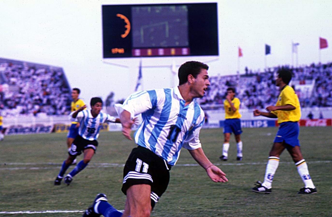 Imagen Argentina derrotó 2-0 a Brasil en la final de Qatar 1995.