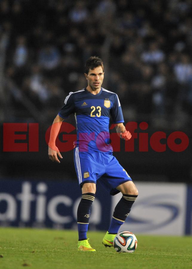 José Basanta, no pudo despedirse en la cancha de los hinchas del Monterrey.