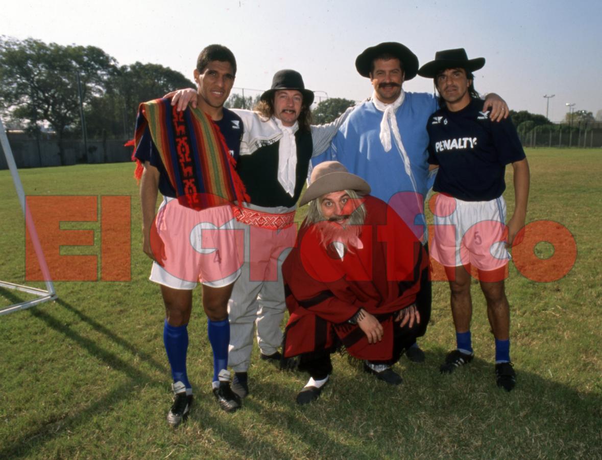Videomatch rompía los ratings en los 90', Silas y Arbarello participaron en el sketch de los gauchos