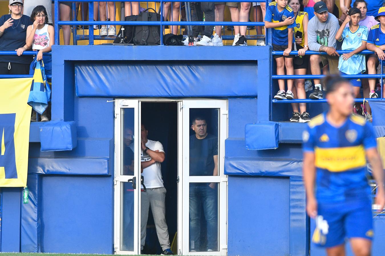 Imagen Los dirigentes de Boca acompañaron a Las Gladiadoras (TELAM).