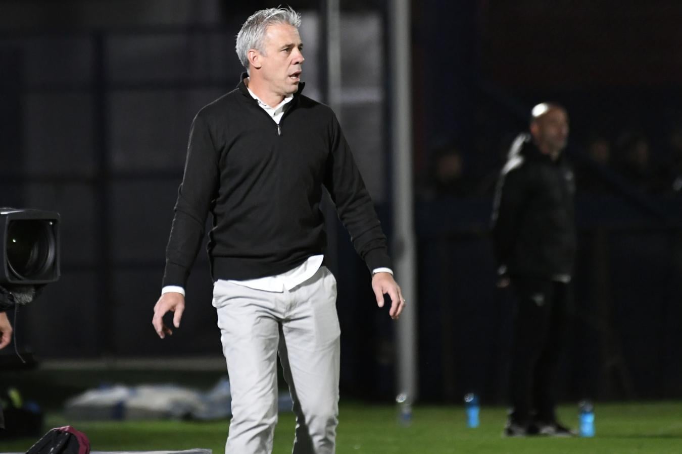Imagen Lucas Pusineri está en la cuerda floja. Foto: Fotobaires