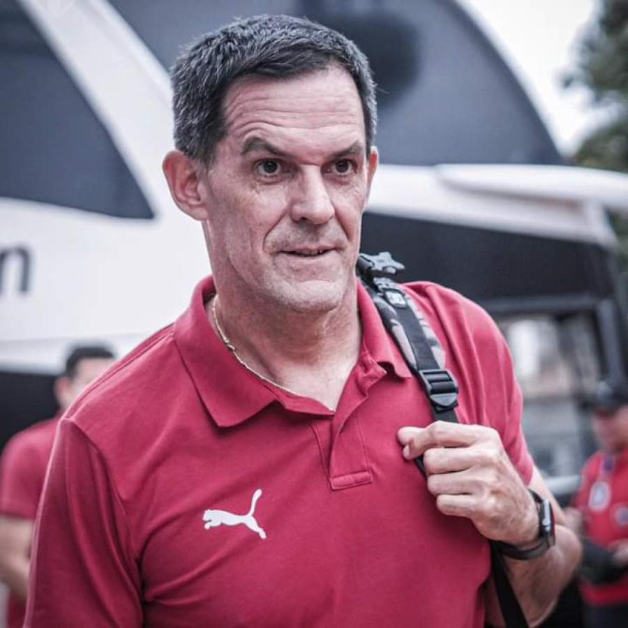 Imagen Víctor Bernay, el entrenador de Nacional, probable rival de Boca.