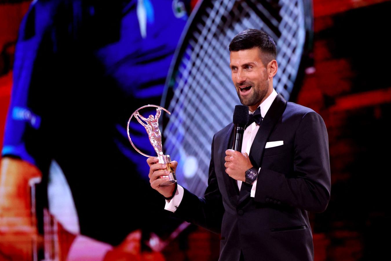 Imagen de El premio que Novak Djokovic le arrebató a Lionel Messi