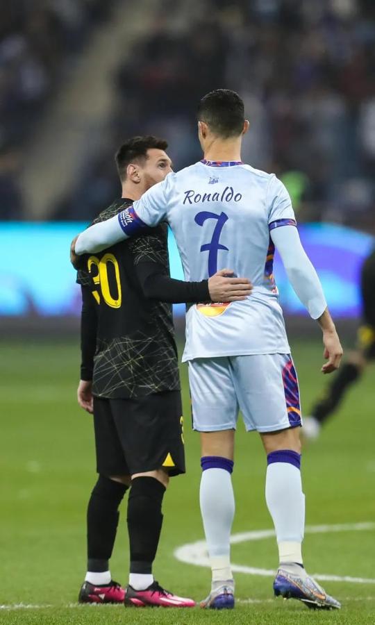Imagen El reencuentro entre Messi y Cristiano está en duda por la lesión que acarrea el portugués.