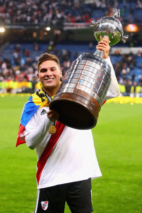 Imagen Juanfer y la Libertadores 2018 conseguida en Madrid ante Boca.